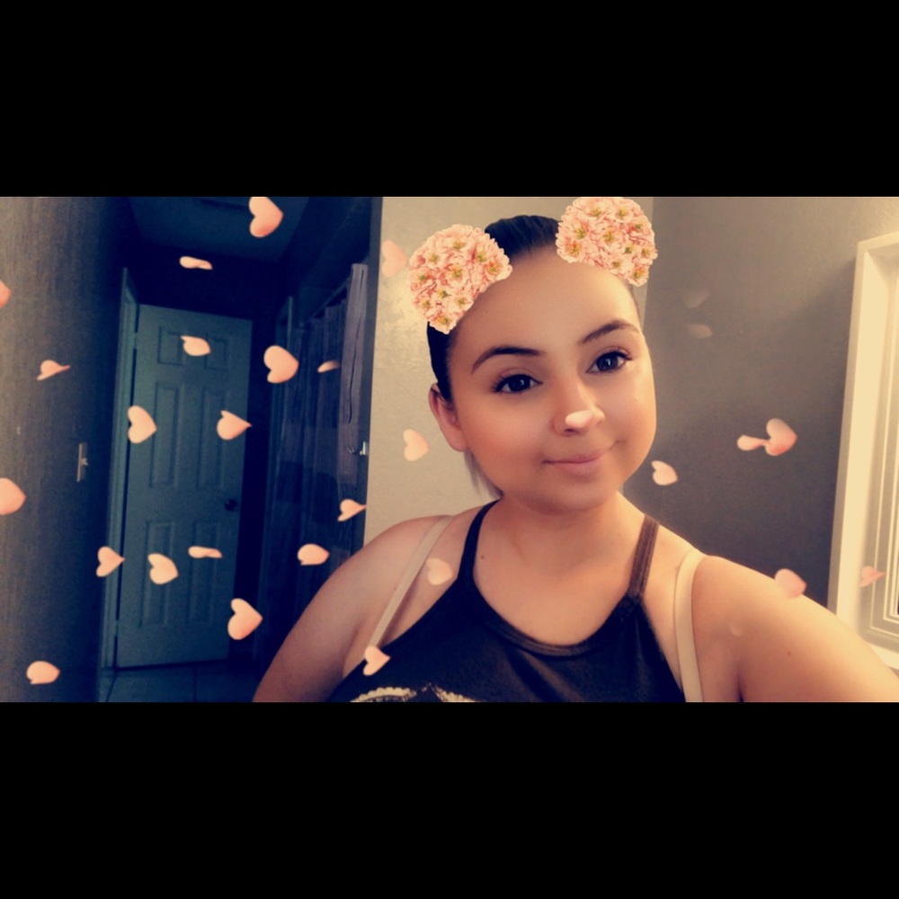 Meet your Posher, Stephanie